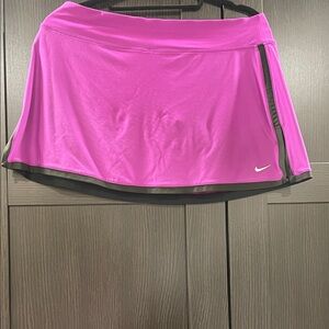 Nike Women's Fuchsia Mini Skort